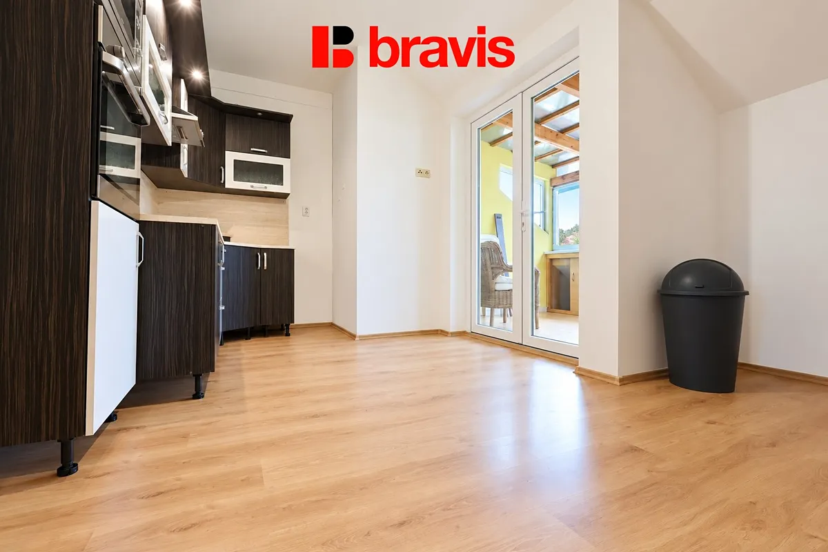 Pronájem bytu 3+kk 76 m²